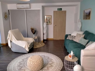 Le bureau de consultation.